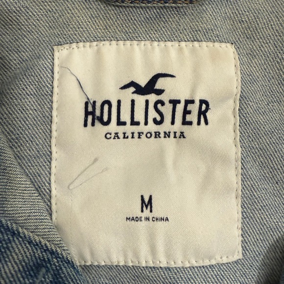 Hollister Denim Jacket‎ Blue Wash Classic Trucker Style Size Medium - Picture 3 of 10